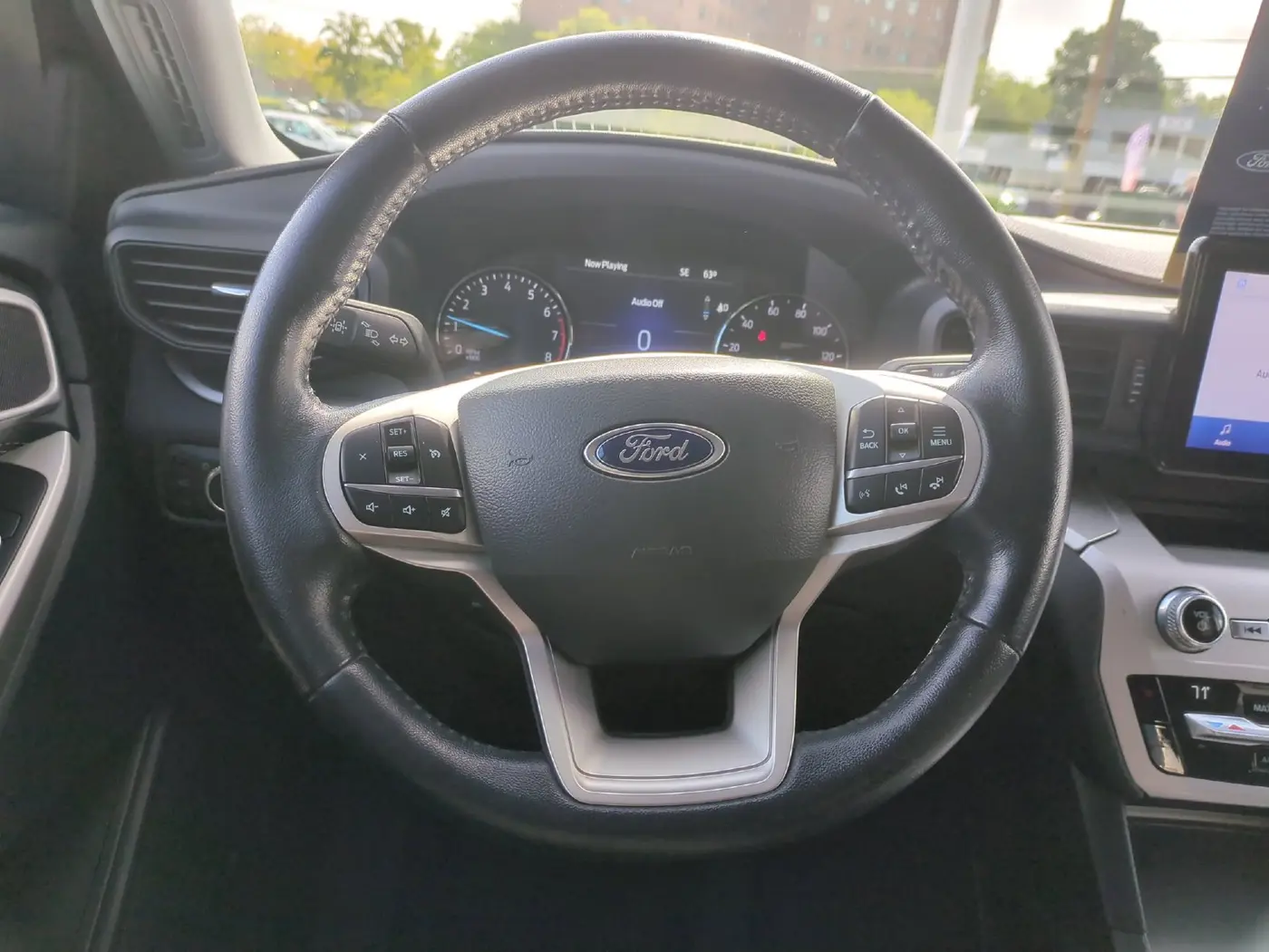 2021 Ford Explorer - $23,290