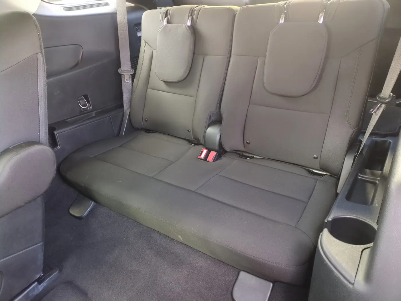 2021 Ford Explorer - $23,290