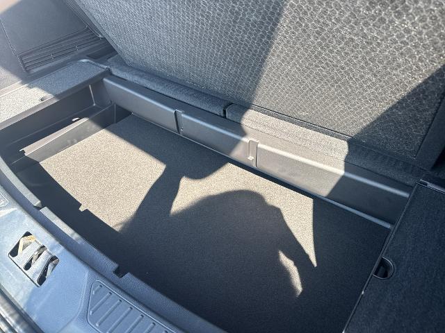 2021 Ford Explorer - $19,850
