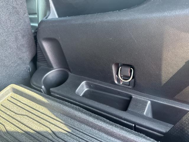 2021 Ford Explorer - $19,850