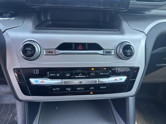2021 Ford Explorer - $19,850