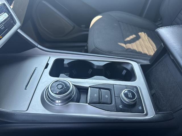 2021 Ford Explorer - $19,850