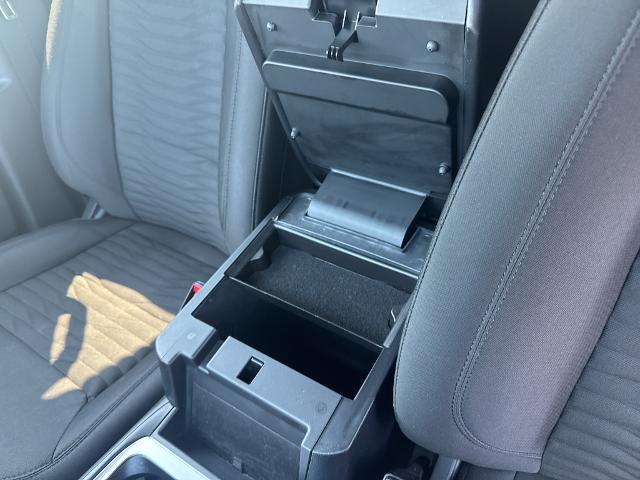 2021 Ford Explorer - $19,850
