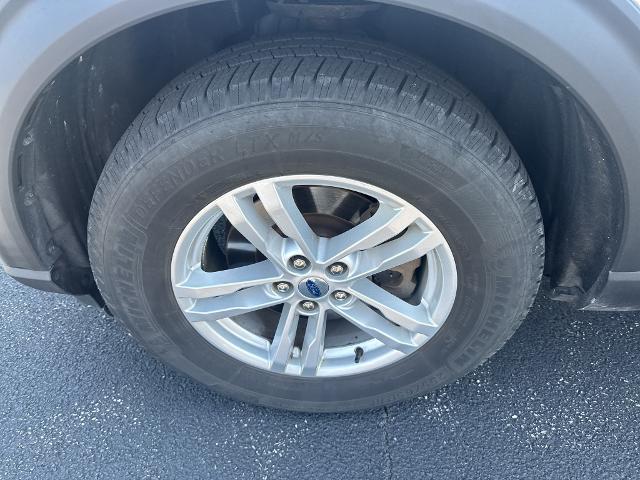 2021 Ford Explorer - $19,850