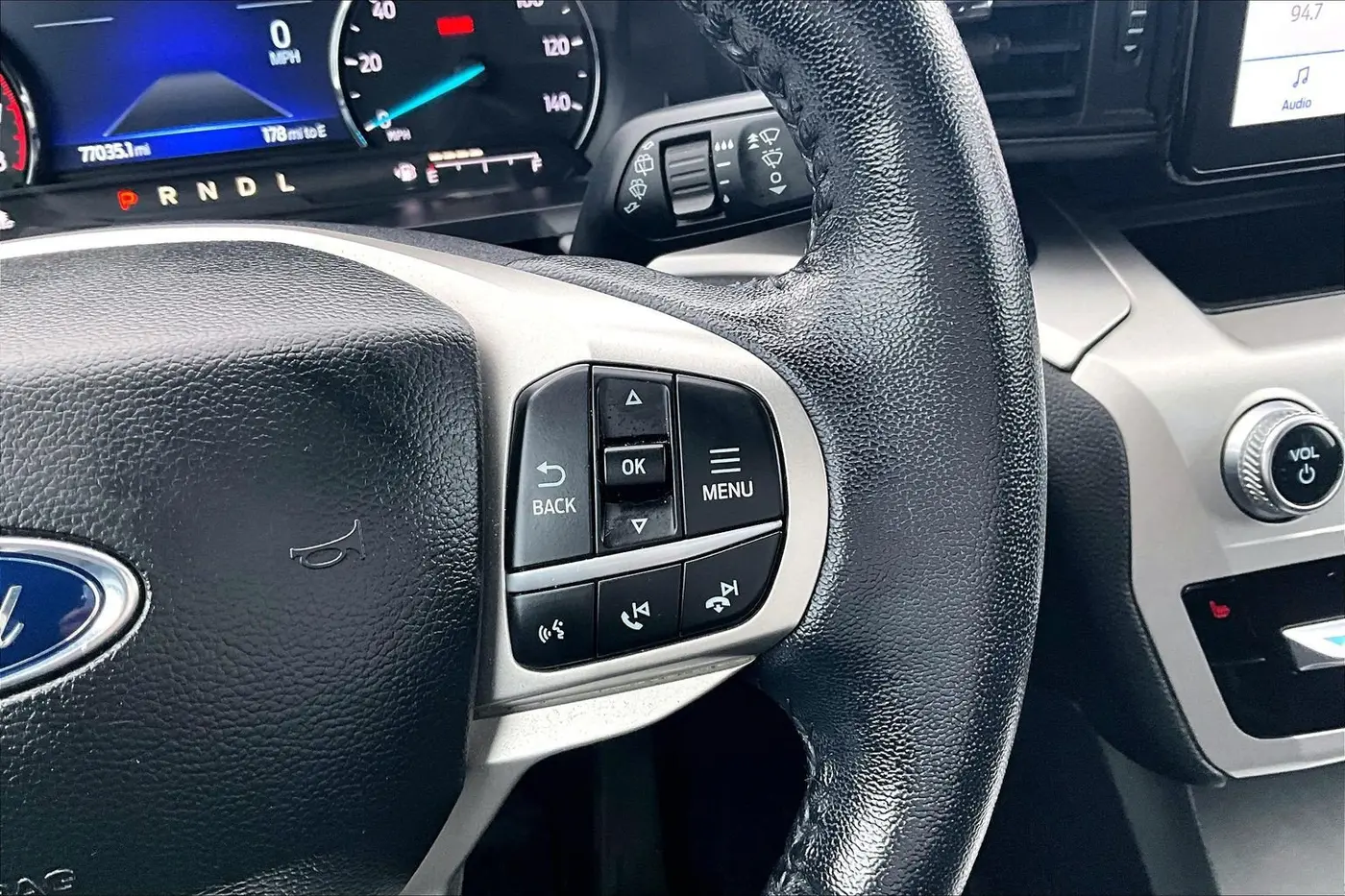2022 Ford Explorer - $25,999