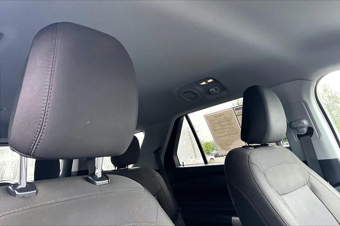 2022 Ford Explorer - $25,999