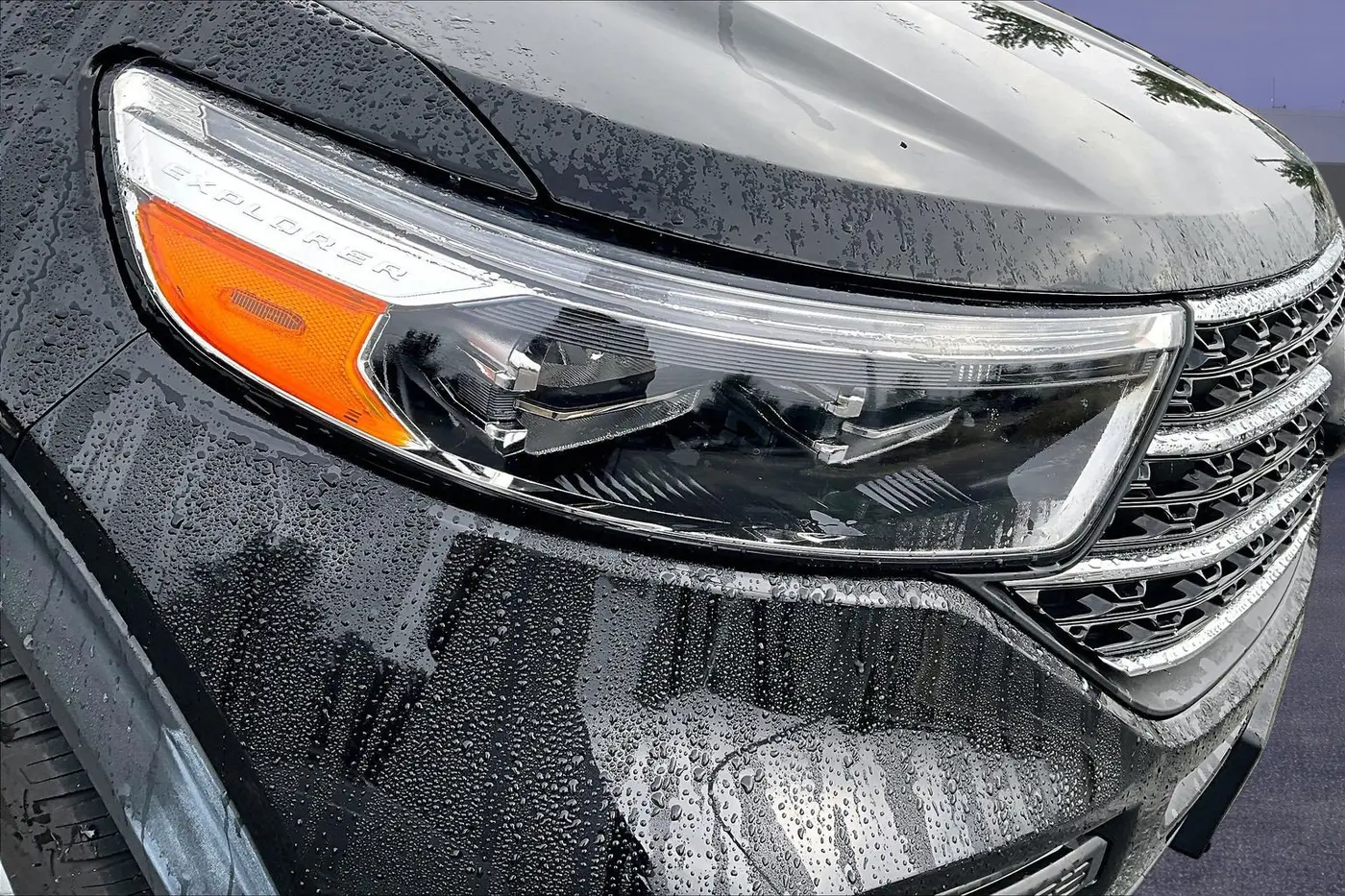 2022 Ford Explorer - $25,999