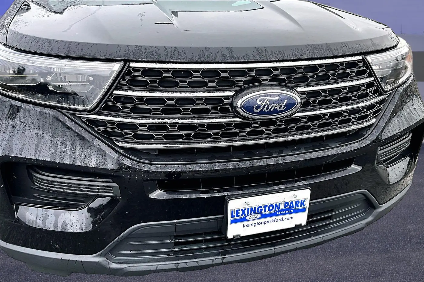 2022 Ford Explorer - $25,999