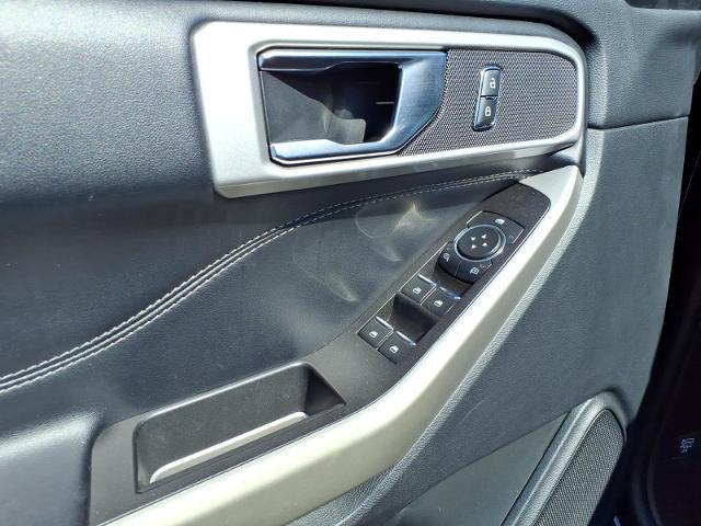 2022 Ford Explorer - $27,611