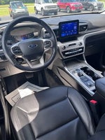 2022 Explorer Thumbnail 9