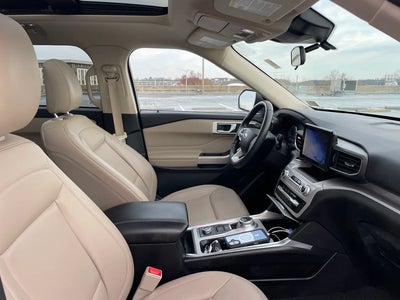 2022 Ford Explorer AWD XLT 4DR SUV