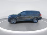 2022 Explorer Thumbnail 4