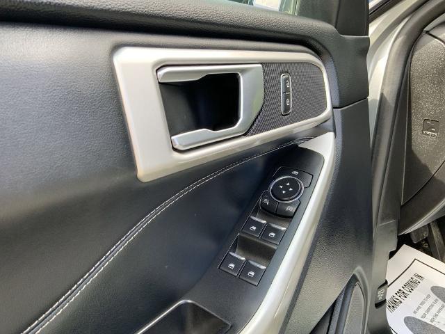 2022 Ford Explorer - $26,630