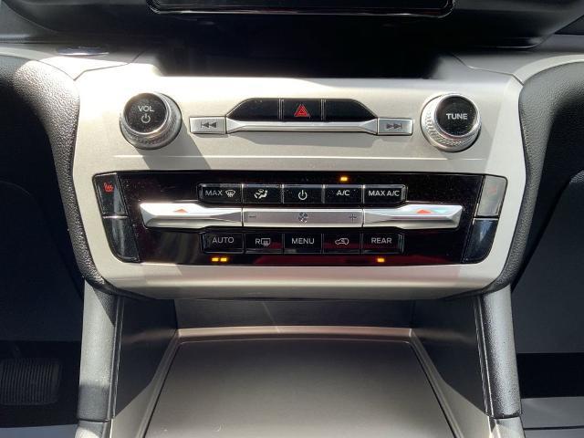 2022 Ford Explorer - $26,630