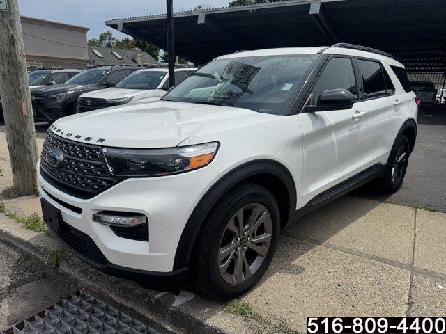 2022 Ford Explorer - $31,147