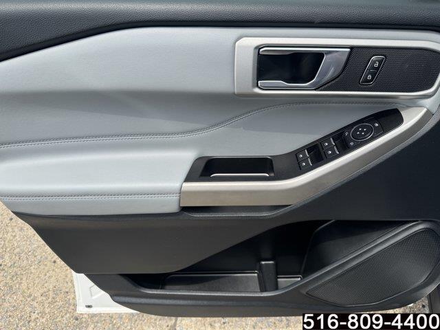2022 Ford Explorer - $31,147