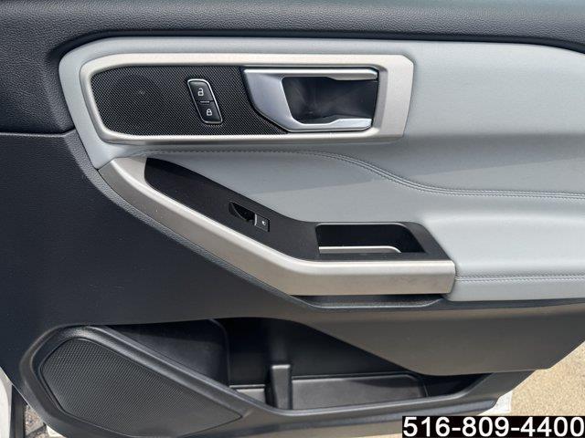 2022 Ford Explorer - $31,147