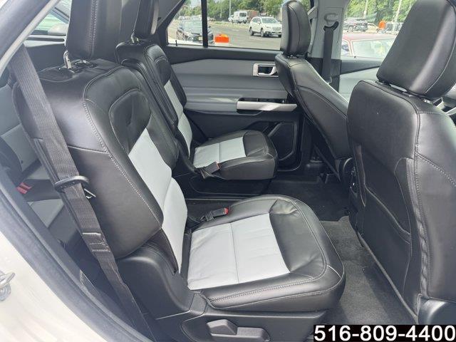 2022 Ford Explorer - $31,147