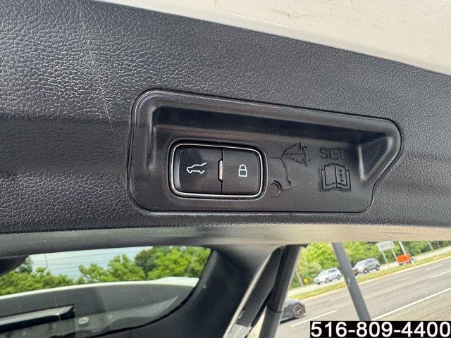 2022 Ford Explorer - $31,147