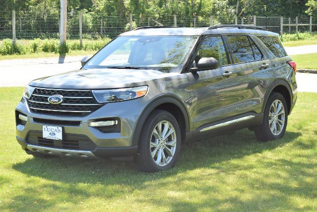 2023 Ford Explorer - $32,500