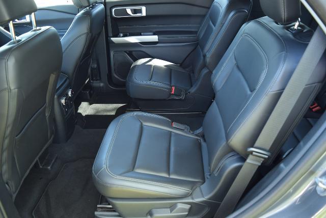 2023 Ford Explorer - $32,500