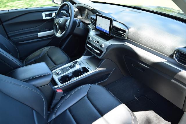 2023 Ford Explorer - $32,500