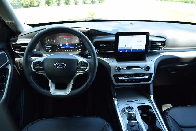 2023 Ford Explorer - $32,500