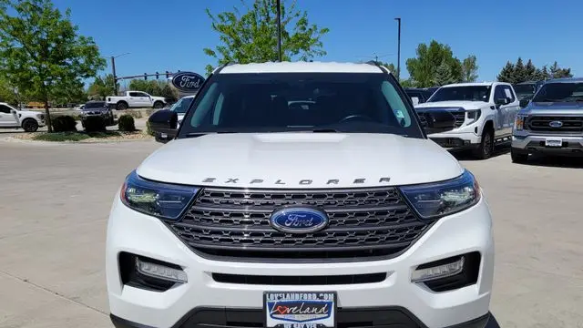 2023 Ford Explorer XLT