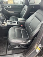 2023 Explorer Thumbnail 9