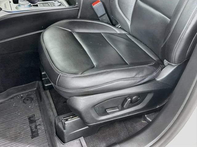 2023 Ford Explorer - $33,499