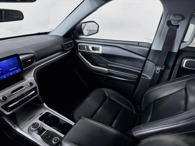 2023 Ford Explorer - $33,499