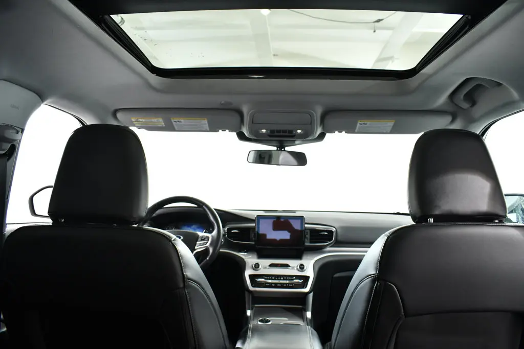 2023 Ford Explorer - $29,555