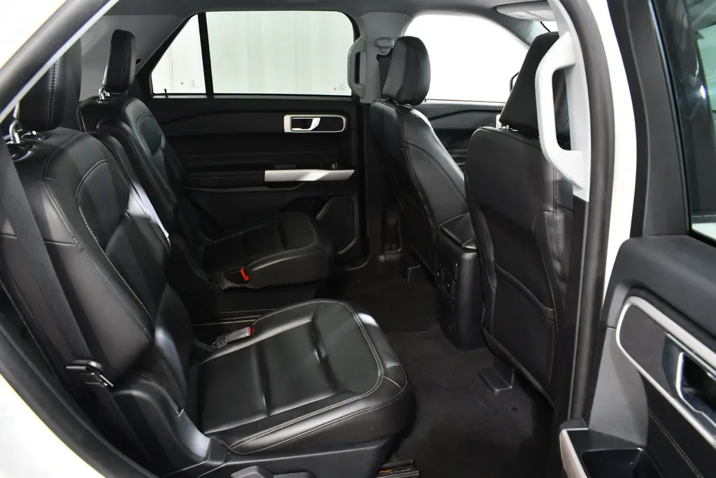 2023 Ford Explorer - $29,555