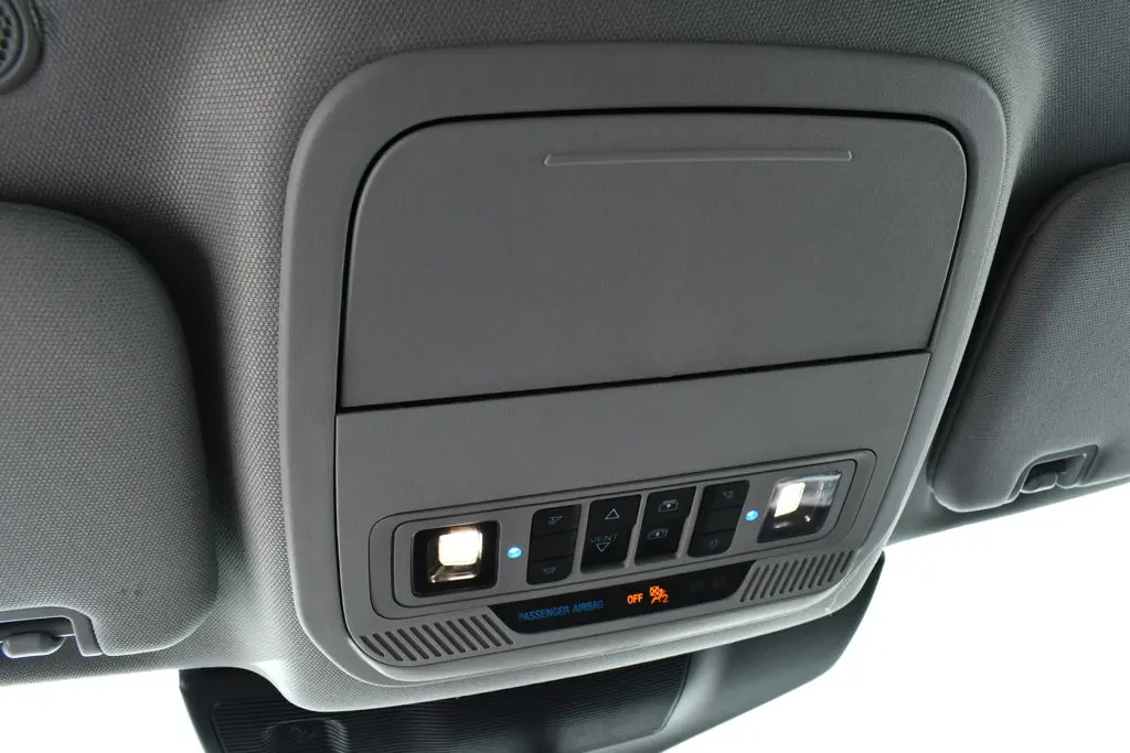 2023 Ford Explorer - $29,555
