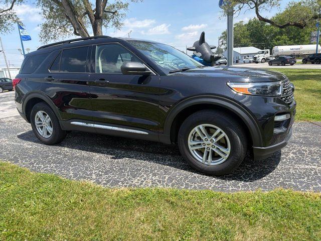 2023 Ford Explorer - $29,300