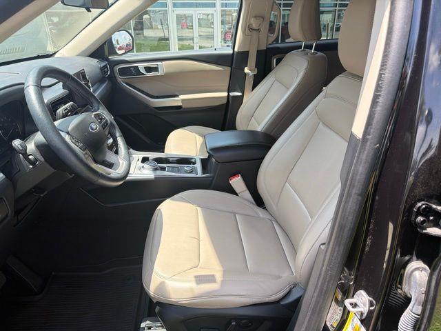 2023 Ford Explorer - $29,300