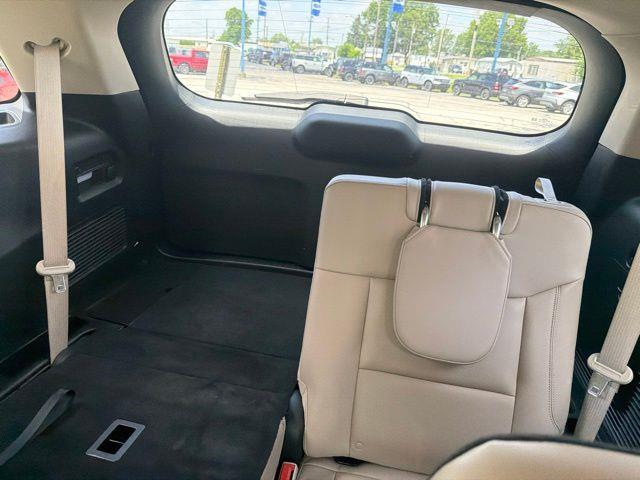 2023 Ford Explorer - $29,300