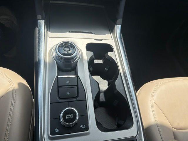 2023 Ford Explorer - $29,300