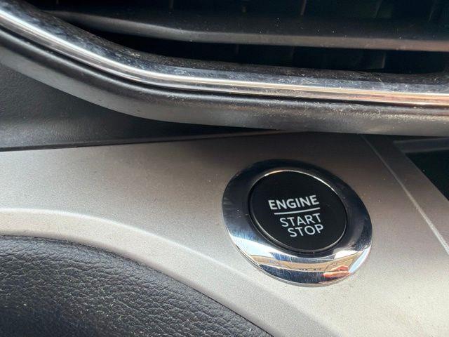 2023 Ford Explorer - $29,300