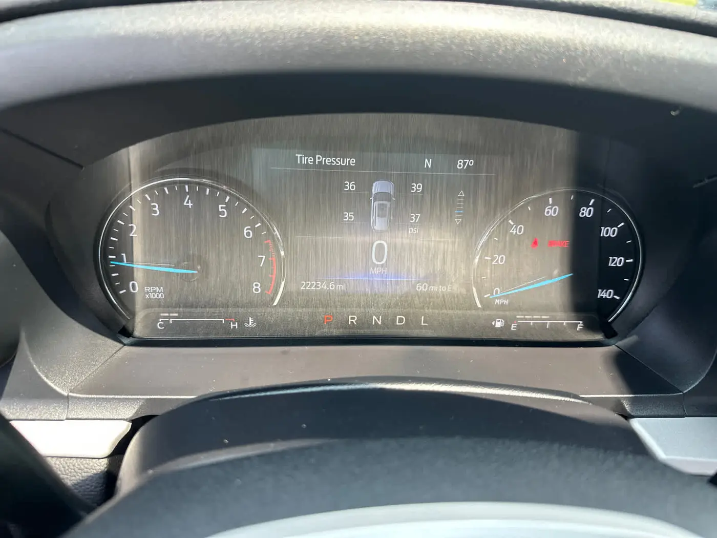 2023 Ford Explorer - $28,990