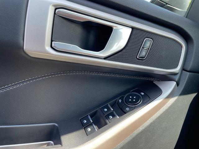 2023 Ford Explorer - $25,888