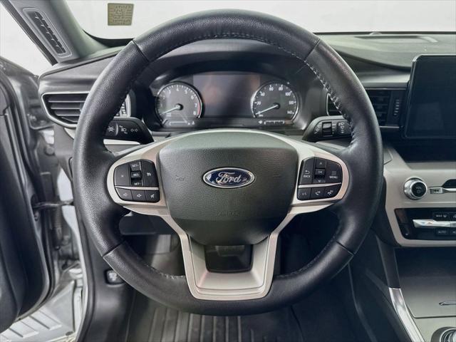 2023 Ford Explorer - $32,999