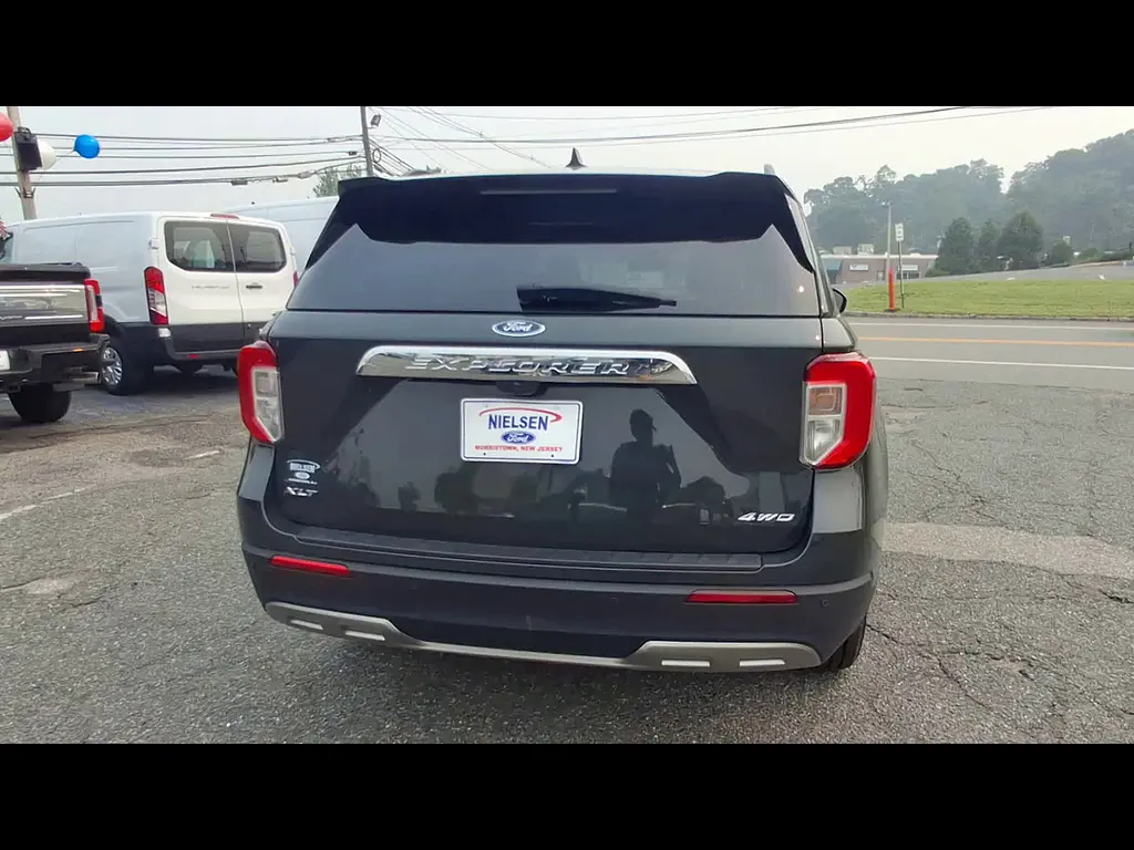 2023 Ford Explorer - $31,957