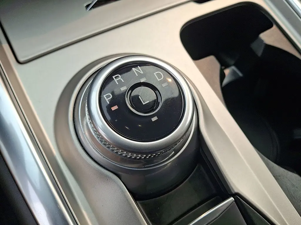 2023 Ford Explorer - $31,957