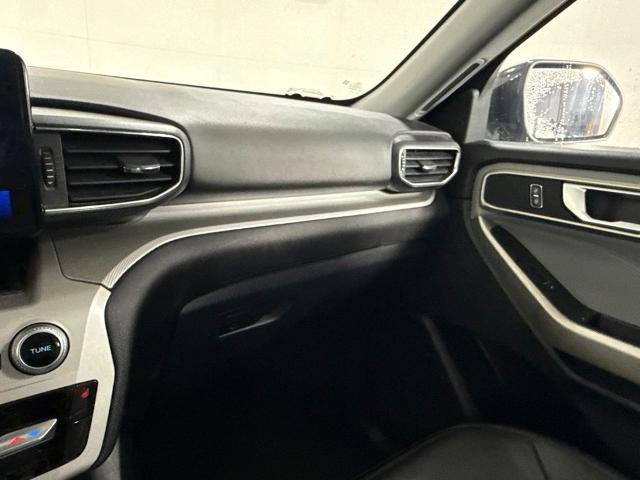 2023 Ford Explorer - $29,936