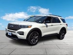 2023 Explorer Thumbnail 3