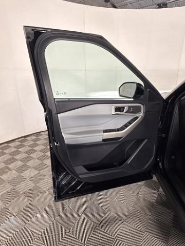 2023 Ford Explorer - $32,447