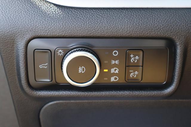 2023 Ford Explorer - $33,314