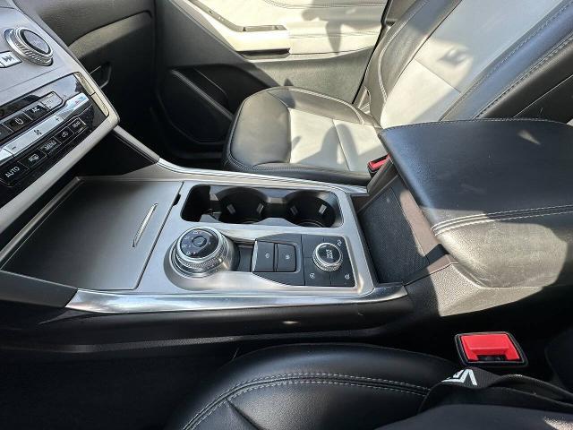 2024 Ford Explorer - $36,900