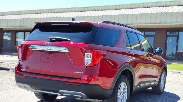 2024 Ford Explorer XLT